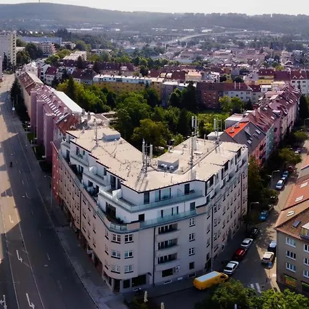 Star #5d515 * Brno